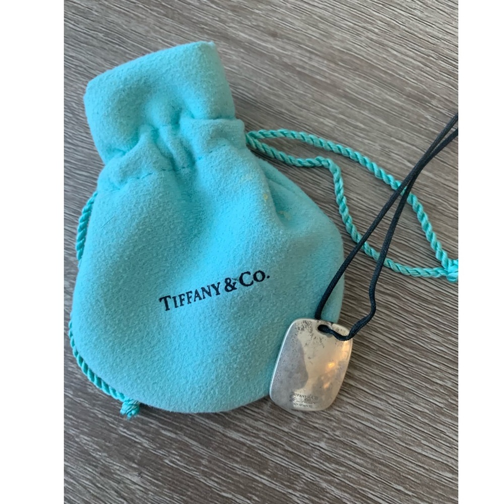 Tiffany & Co pendant necklace